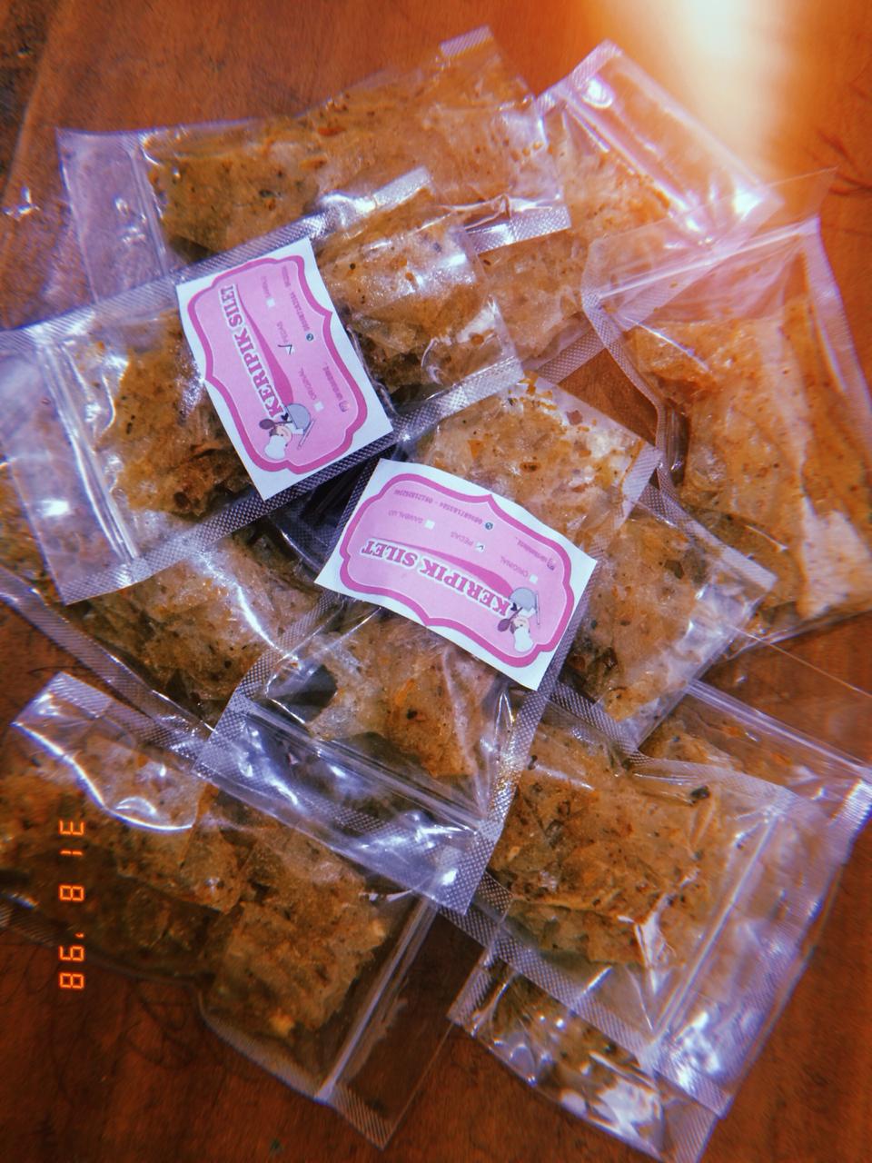 Hasil gambar untuk gambar keripik silet